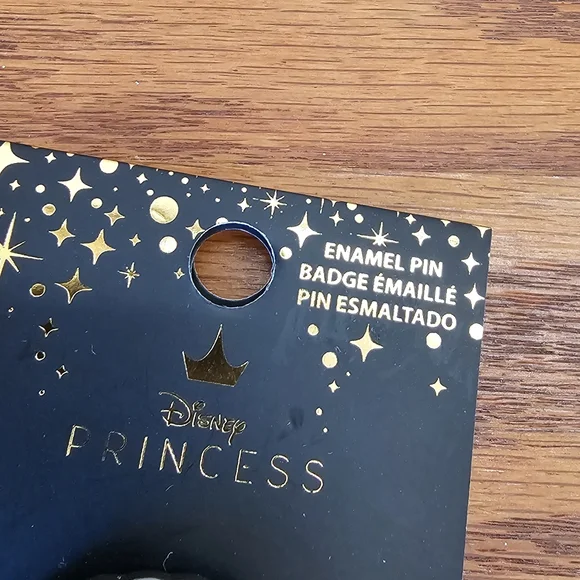 Loungefly Ariel Enamel Pin Little Mermakd Stainglass Shell Disney Princess NEW - Picture 3 of 7